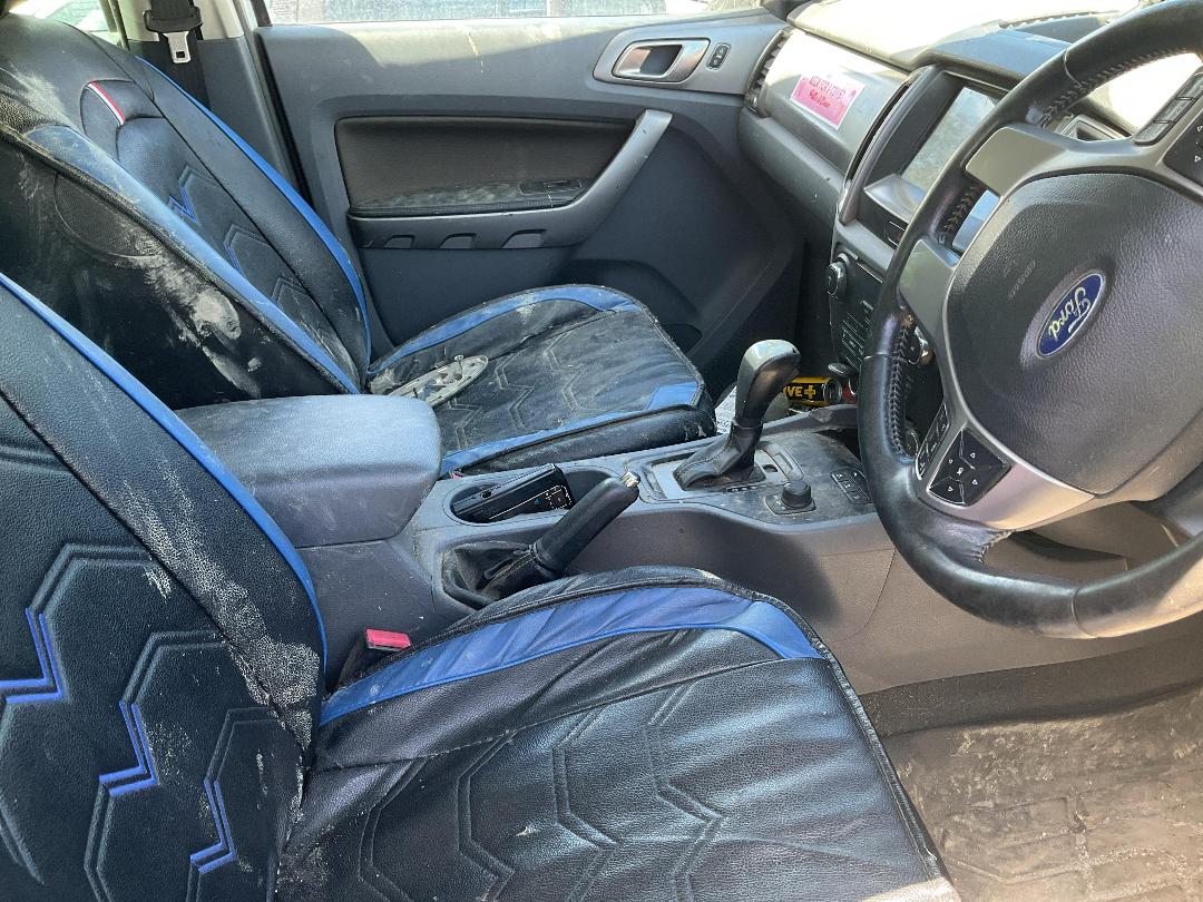 Photo '10' of Ford Ranger XLT Double CAB W/SA Photo '10' of Ford Ranger XLT Double CAB W/SA