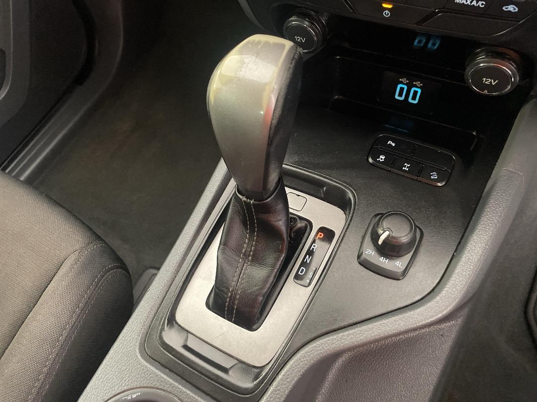 Photo '32' of Ford Ranger