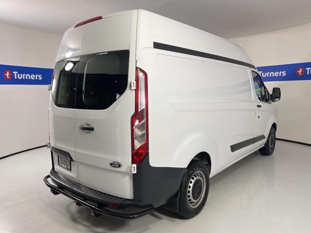 Photo '7' of Ford Transit