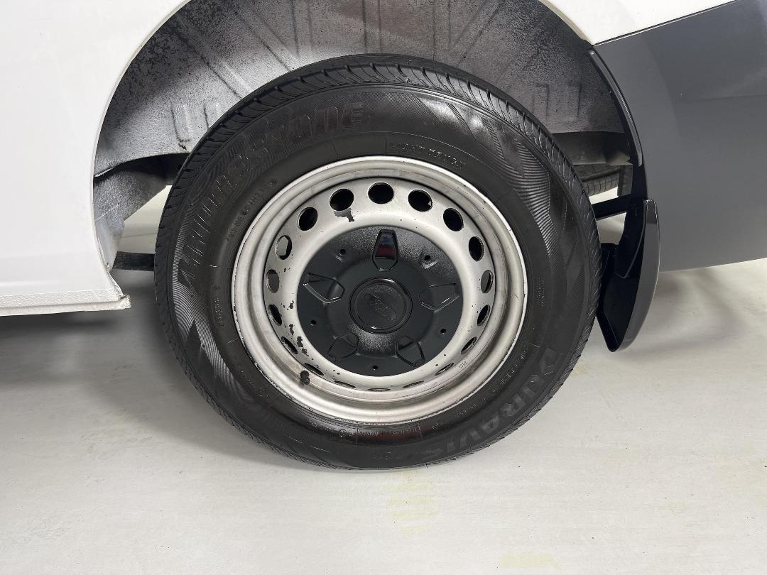 Photo '11' of Ford Transit