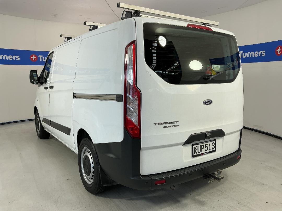 Photo '5' of Ford Transit Photo '5' of Ford Transit