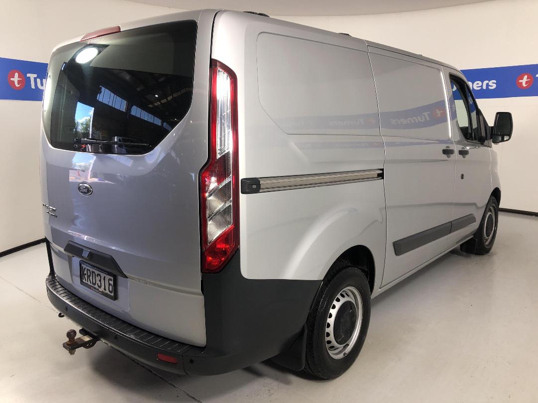 Photo '7' of Ford Transit