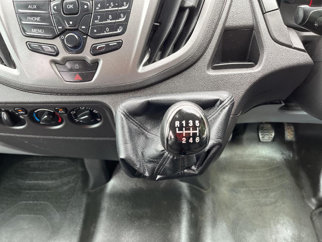 Photo '18' of Ford Transit