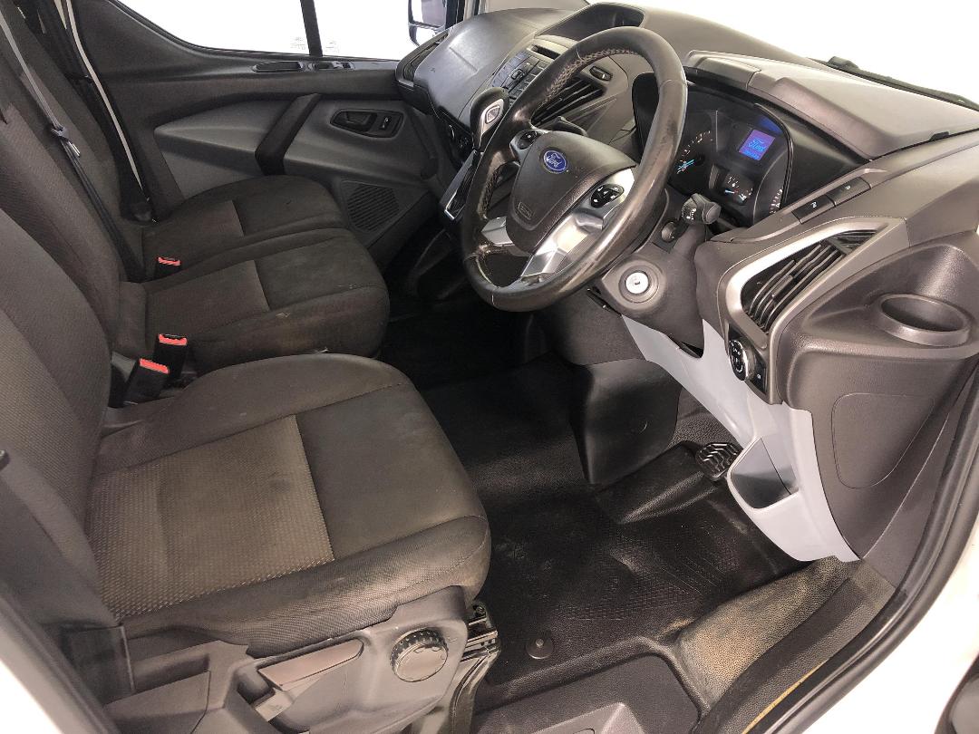 Photo '16' of Ford Transit