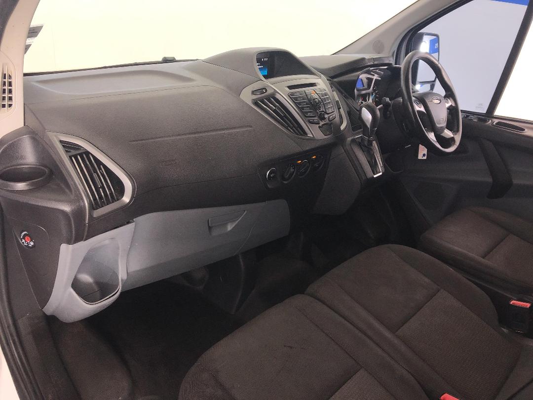 Photo '17' of Ford Transit