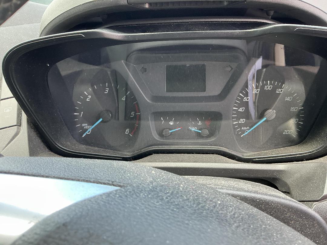 Photo '18' of Ford Transit Custom SWB LOW Roof