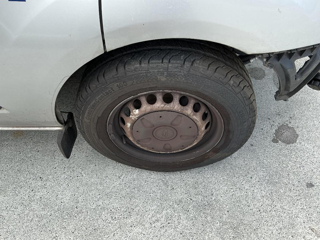 Photo '10' of Ford Transit Custom SWB LOW Roof