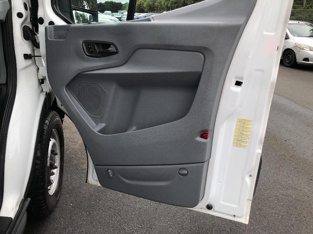 Photo '15' of Ford Transit Photo '15' of Ford Transit