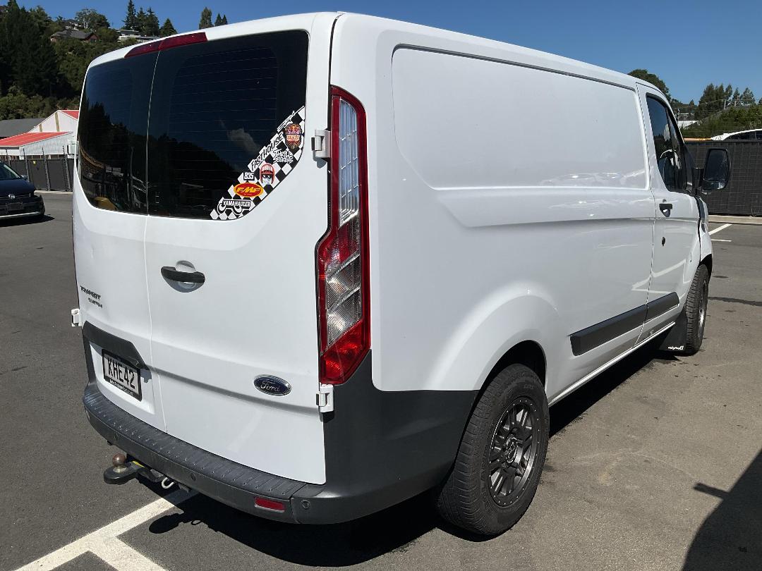 Photo '2' of Ford Transit SWB LOW Roof Photo '2' of Ford Transit SWB LOW Roof