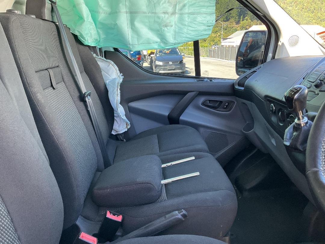 Photo '13' of Ford Transit SWB LOW Roof Photo '13' of Ford Transit SWB LOW Roof