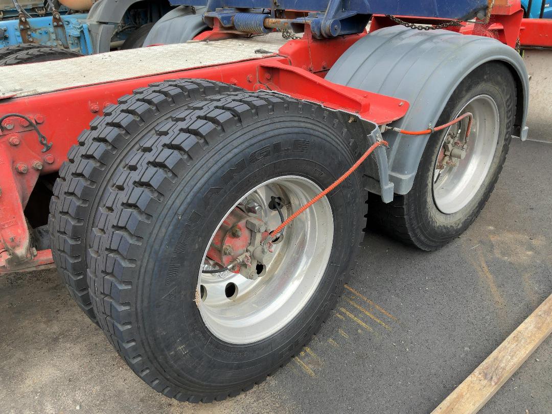 Photo '21' of FREIGHTLINER FRL ARGOSY 8X4 Logger