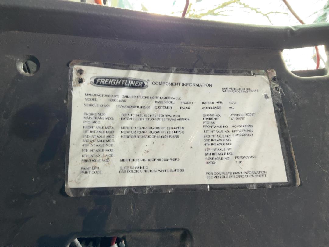 Photo '28' of FREIGHTLINER FRL ARGOSY 8X4 Logger