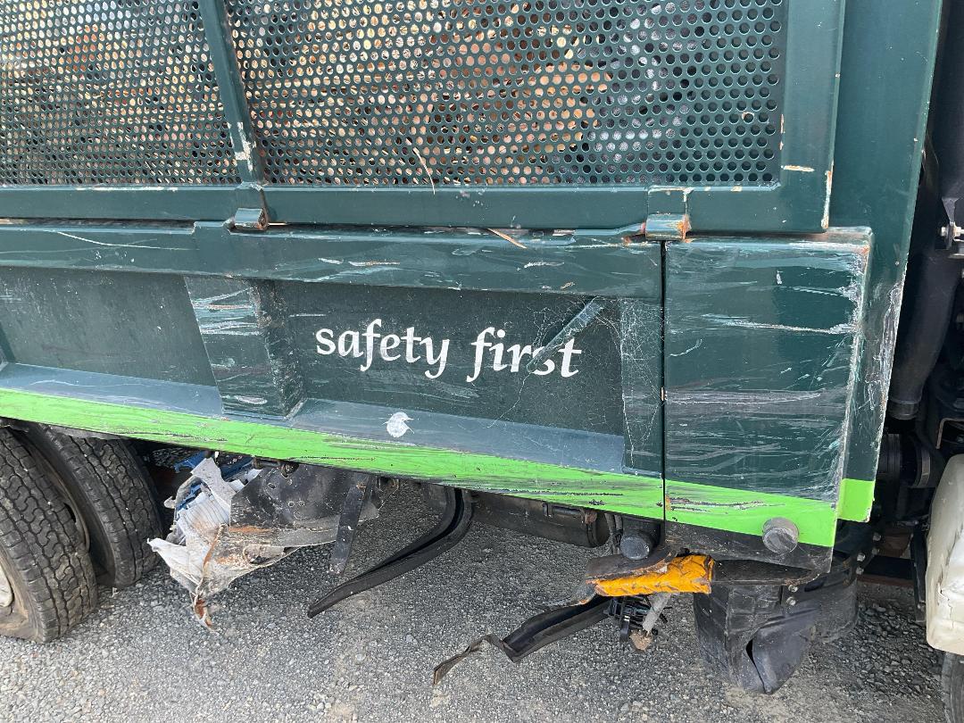 Photo '20' of Fuso Canter 616 - City FEA61BR3SFAC Flat Deck