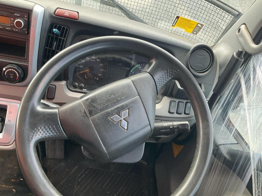 Photo '12' of Fuso Canter 616 - City FEA61BR3SFAC Flat Deck