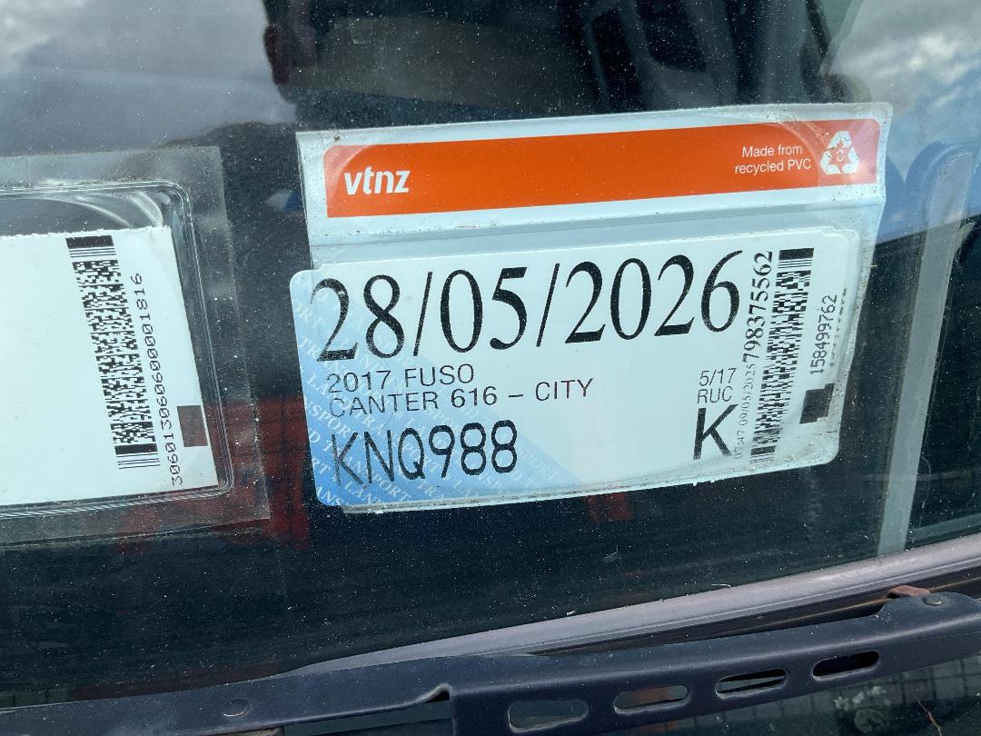 Photo '33' of Fuso Canter 616 - City FEA61BR3SFAC Flat Deck