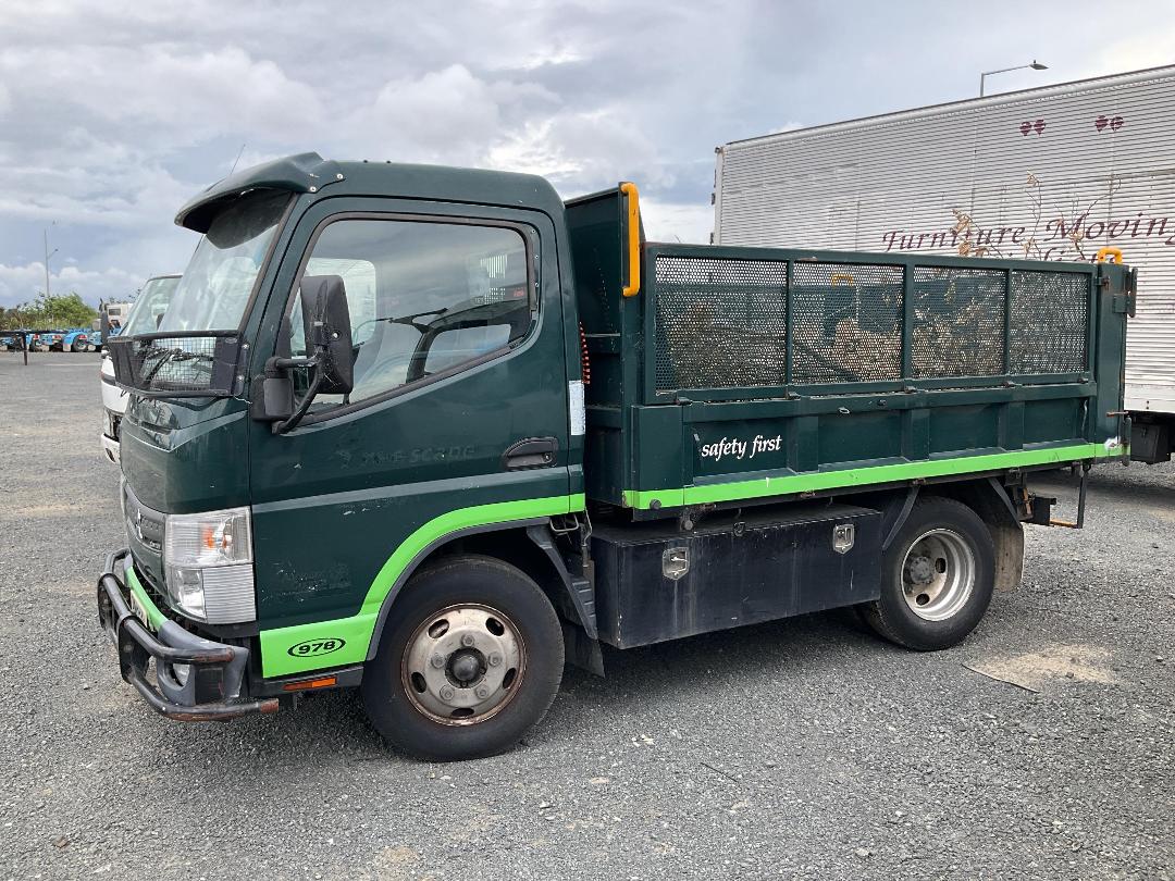 Photo '7' of Fuso Canter 616 - City FEA61BR3SFAC Flat Deck