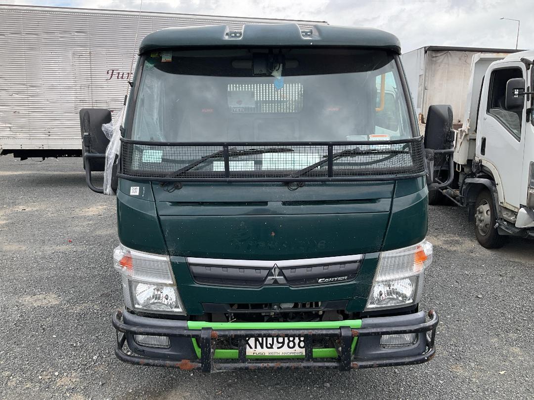 Photo '10' of Fuso Canter 616 - City FEA61BR3SFAC Flat Deck