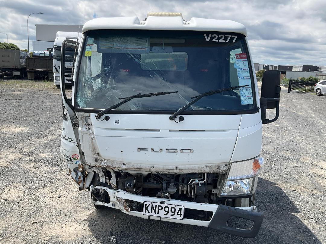 Photo '9' of Fuso Canter 616 - City FEA61BR3SFAC Tipper Photo '9' of Fuso Canter 616 - City FEA61BR3SFAC Tipper