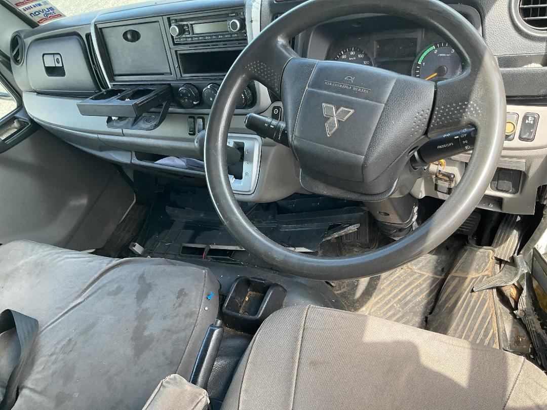 Photo '16' of Fuso Canter 616 - City FEA61BR3SFAC Tipper Photo '16' of Fuso Canter 616 - City FEA61BR3SFAC Tipper