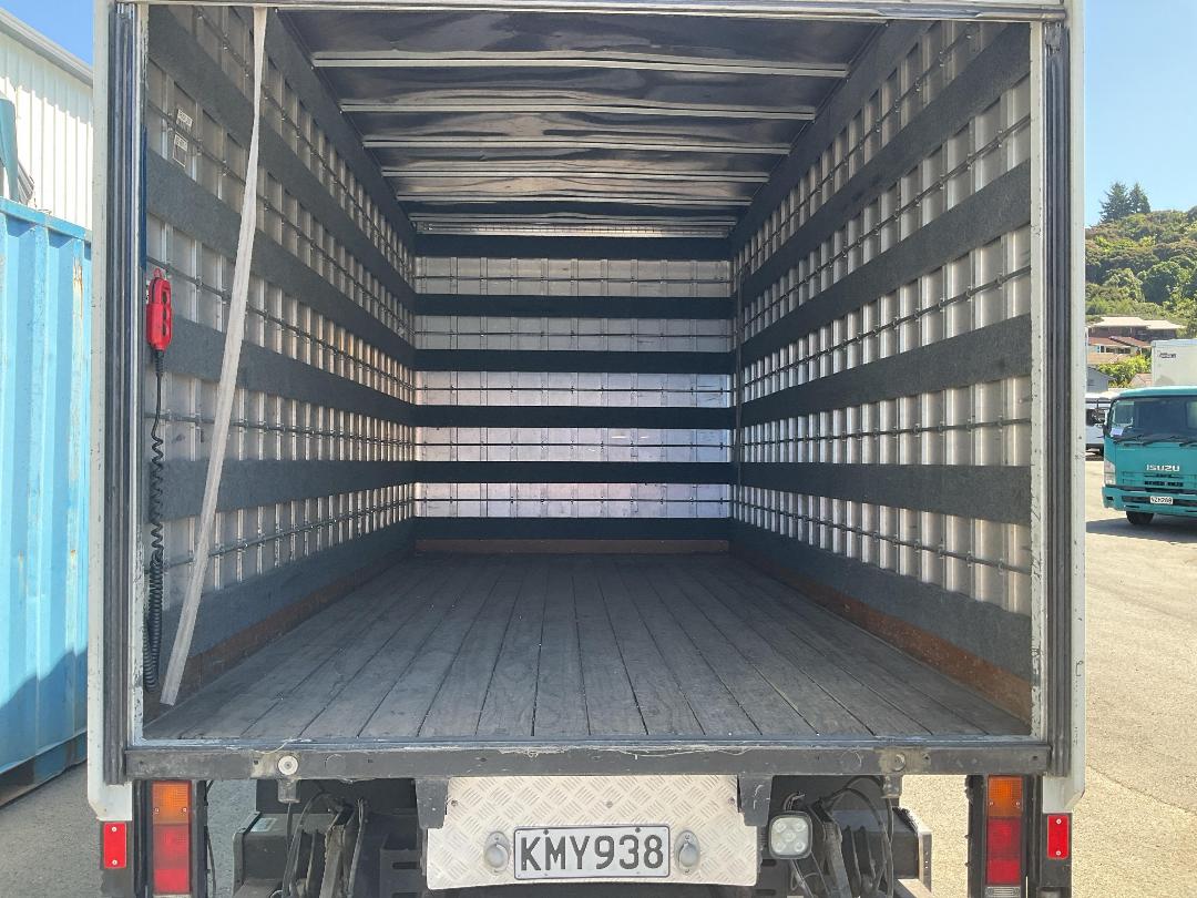 Photo '12' of Fuso Canter 616 - Hybrid FEB74ER3SFAC (D) Box Body