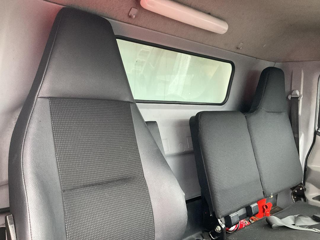 Photo '19' of Fuso CANTER 616 - HYBRID FEB74ER3SFAC (D) Box Body