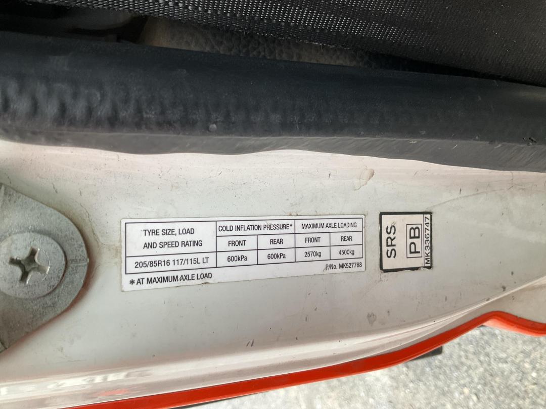 Photo '32' of Fuso Canter 616-City TIP FEA61BR4SFAC Tipper Photo '32' of Fuso Canter 616-City TIP FEA61BR4SFAC Tipper