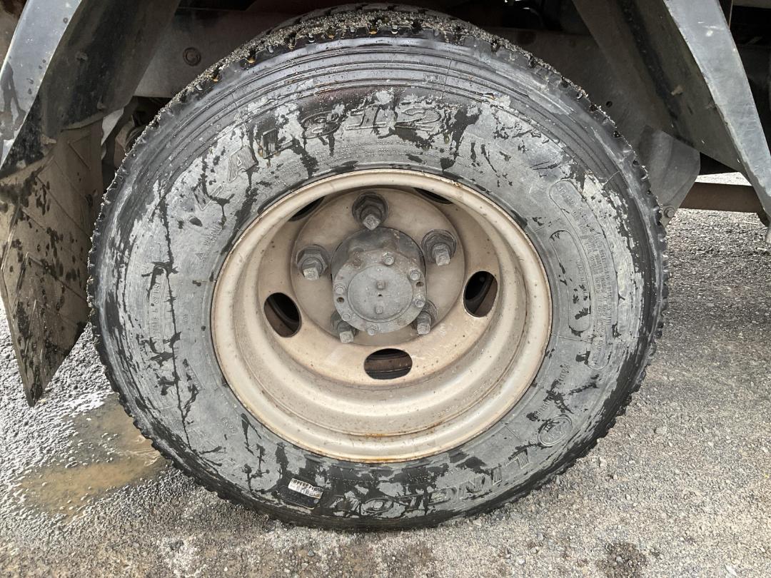 Photo '38' of Fuso Canter 616-City TIP FEA61BR4SFAC Tipper Photo '38' of Fuso Canter 616-City TIP FEA61BR4SFAC Tipper