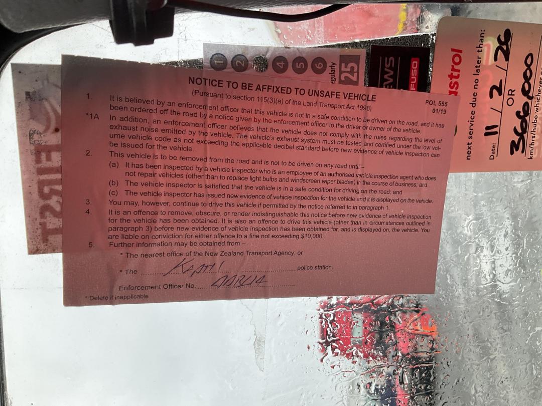 Photo '34' of Fuso Canter 616-City TIP FEA61BR4SFAC Tipper Photo '34' of Fuso Canter 616-City TIP FEA61BR4SFAC Tipper