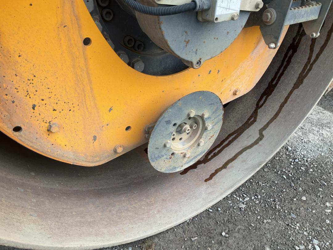 Photo '30' of HAMM HD80VV Roller