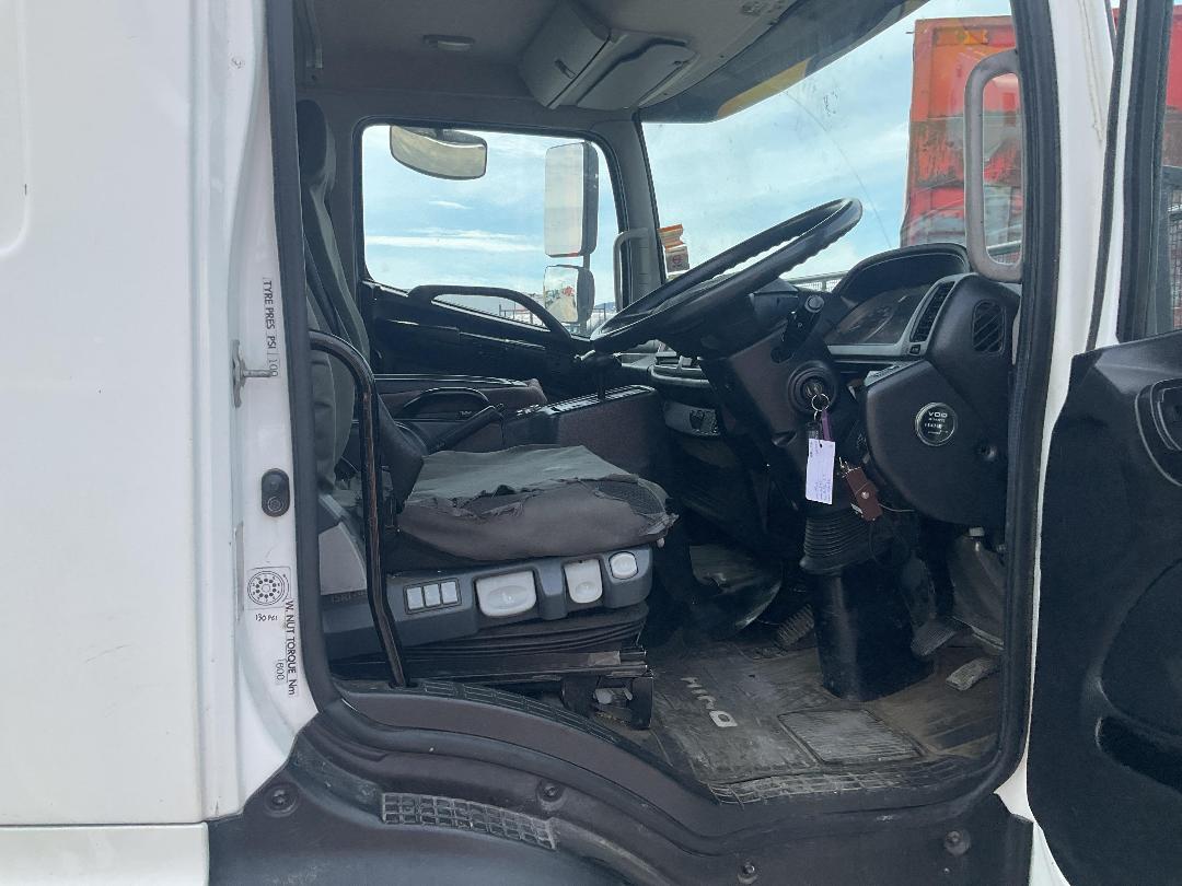 Photo '13' of Hino 500 GH8JMMG Cab Chassis