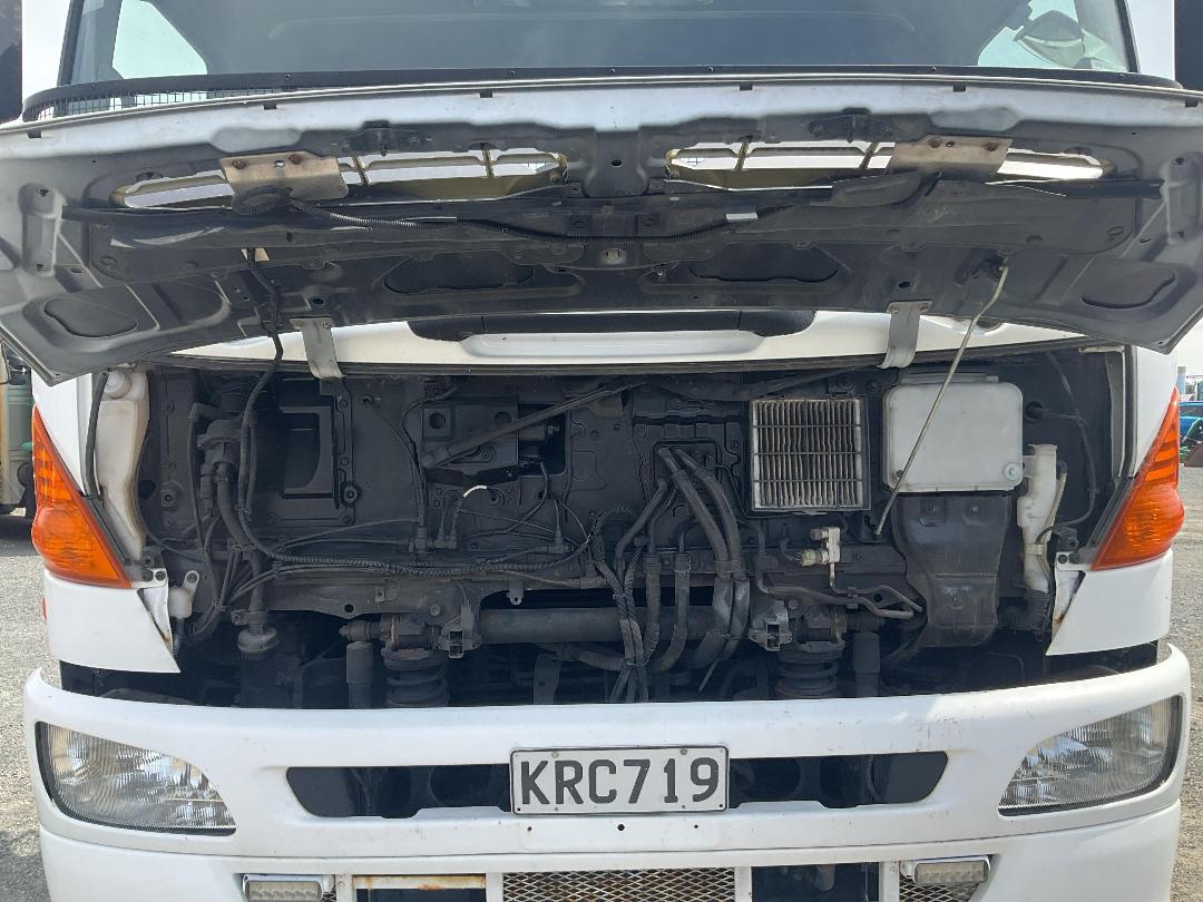 Photo '20' of Hino 500 GH8JMMG Cab Chassis