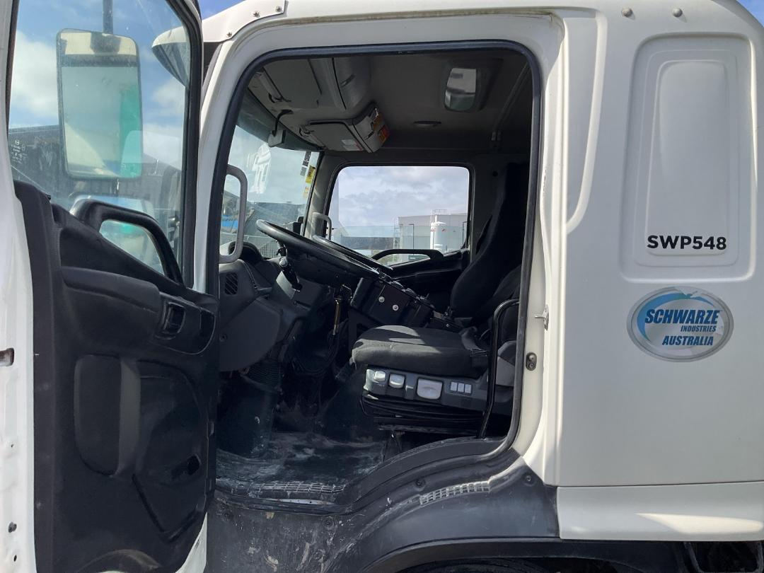 Photo '23' of Hino 500 FE7Jgma-UAU Sweeper Truck