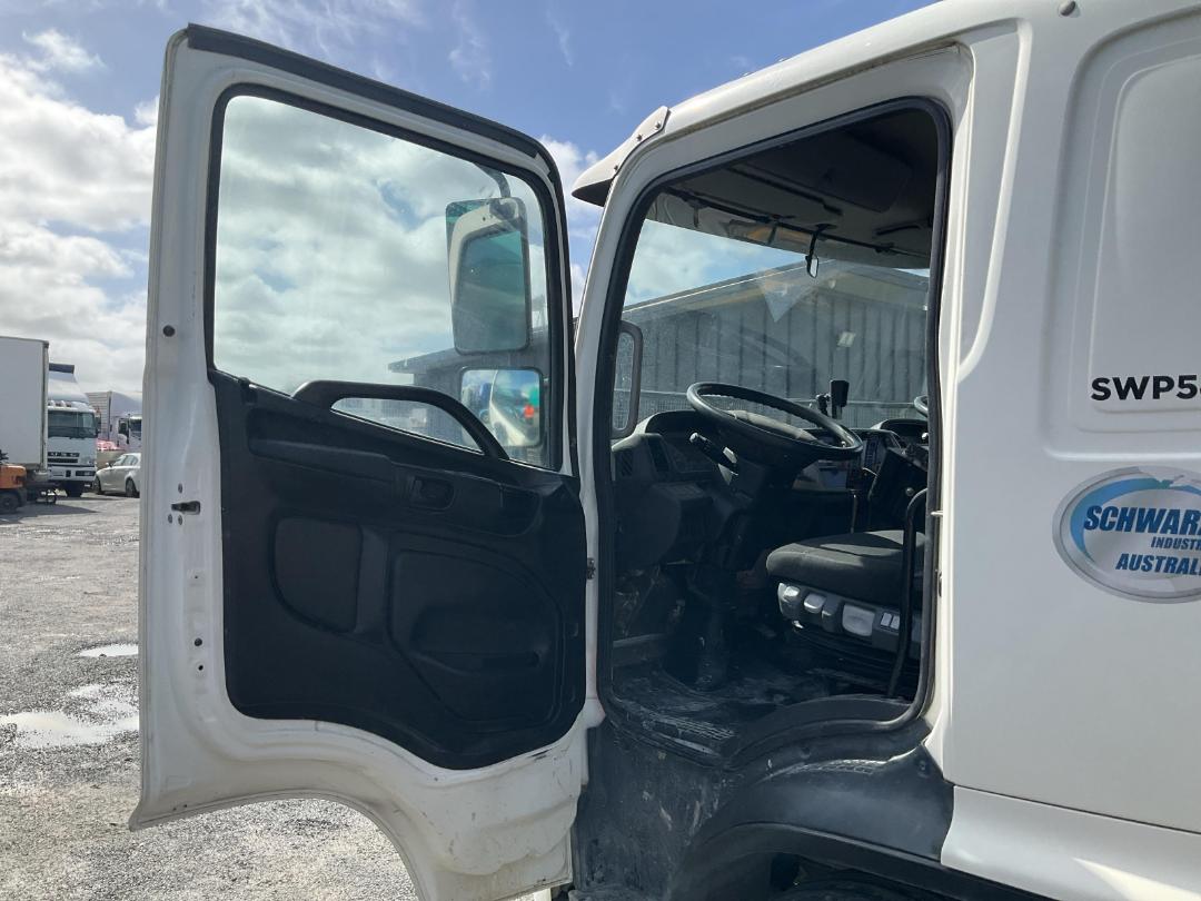 Photo '24' of Hino 500 FE7Jgma-UAU Sweeper Truck