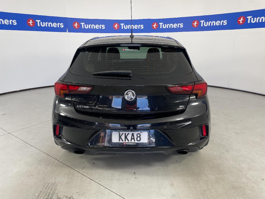 Photo '6' of Holden Astra Photo '6' of Holden Astra