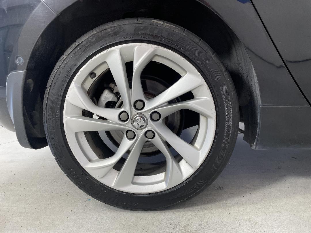 Photo '12' of Holden Astra Photo '12' of Holden Astra