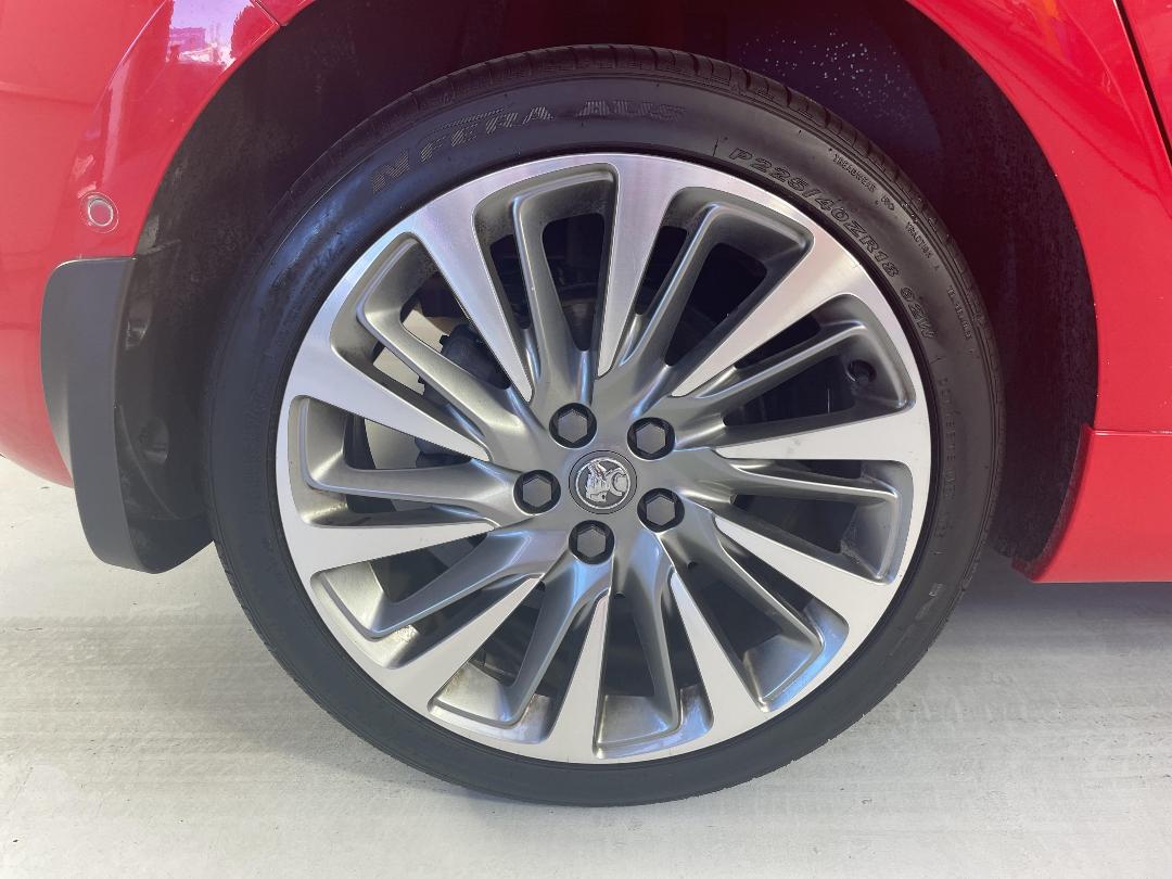 Photo '12' of Holden Astra