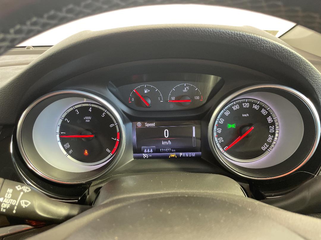 Photo '21' of Holden Astra