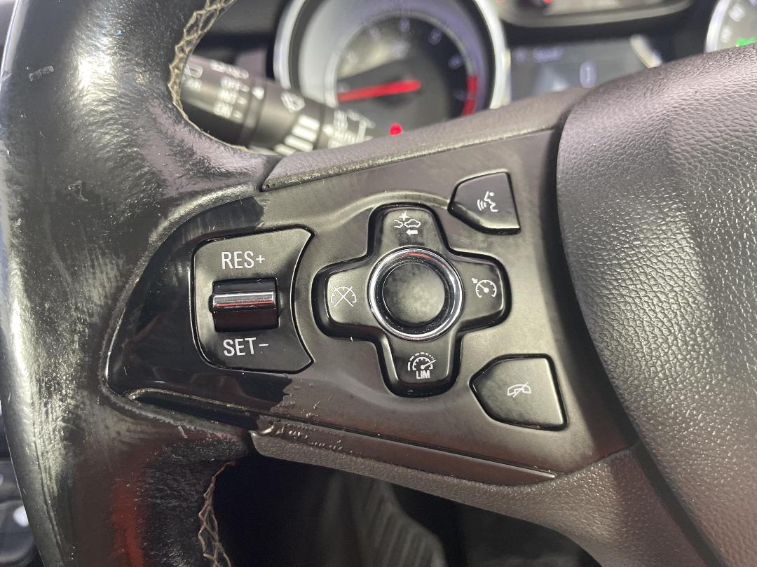 Photo '24' of Holden Astra