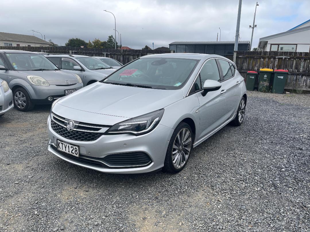 Photo '3' of Holden Astra RS-V