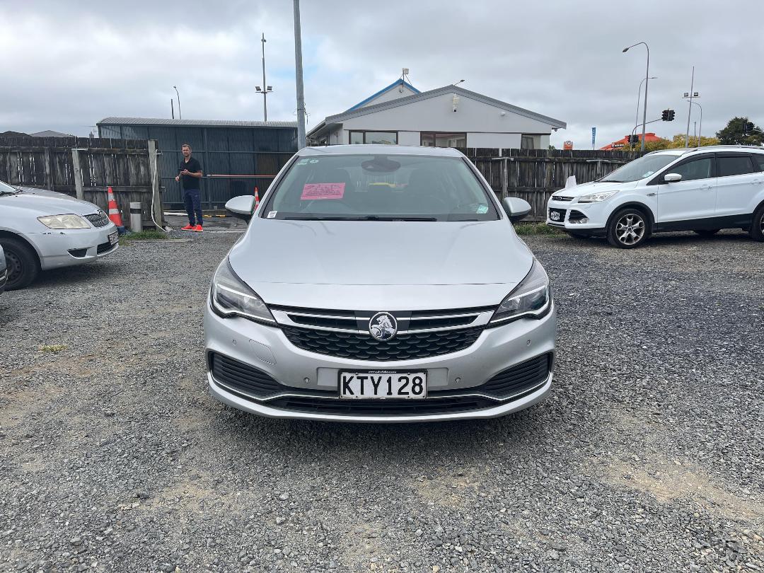 Photo '2' of Holden Astra RS-V