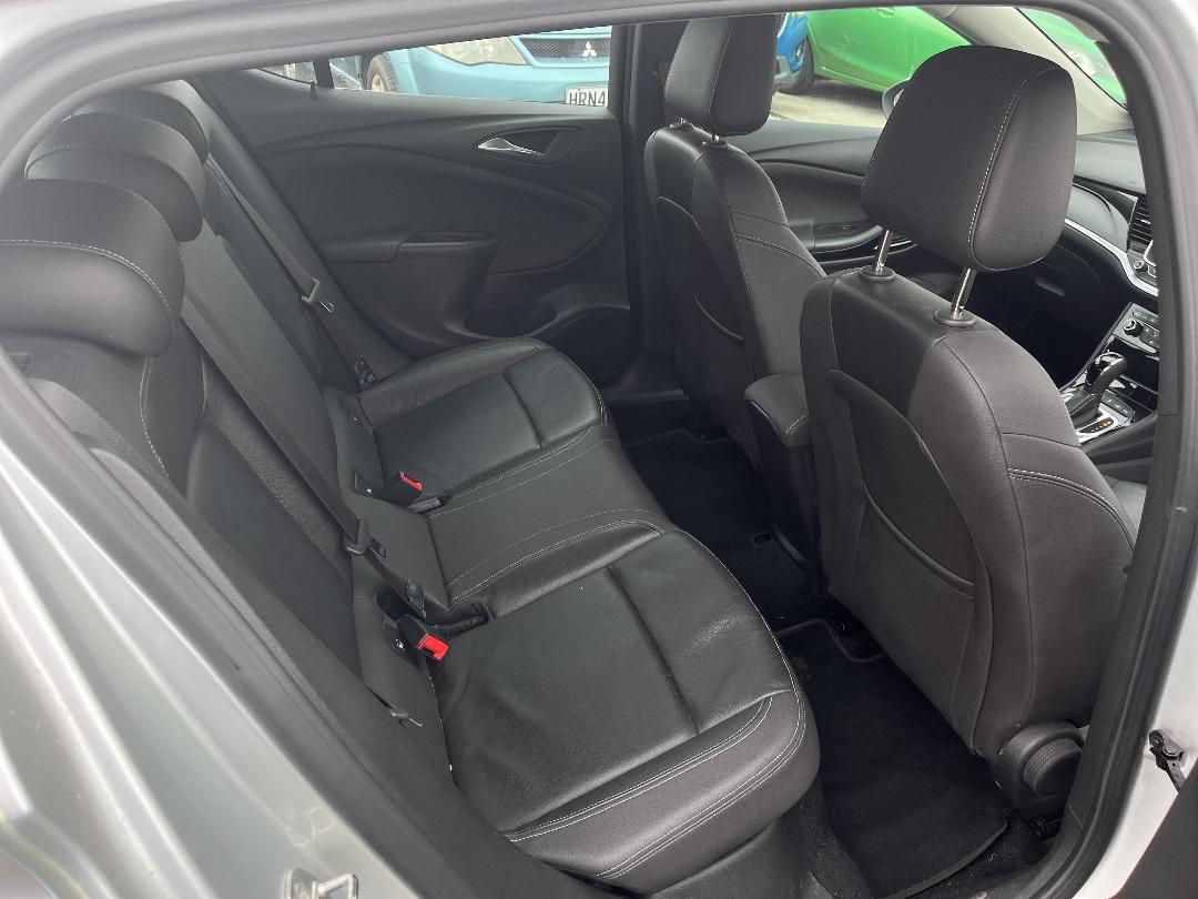 Photo '18' of Holden Astra RS-V