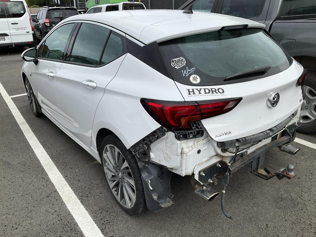 Photo '3' of Holden Astra RS-V