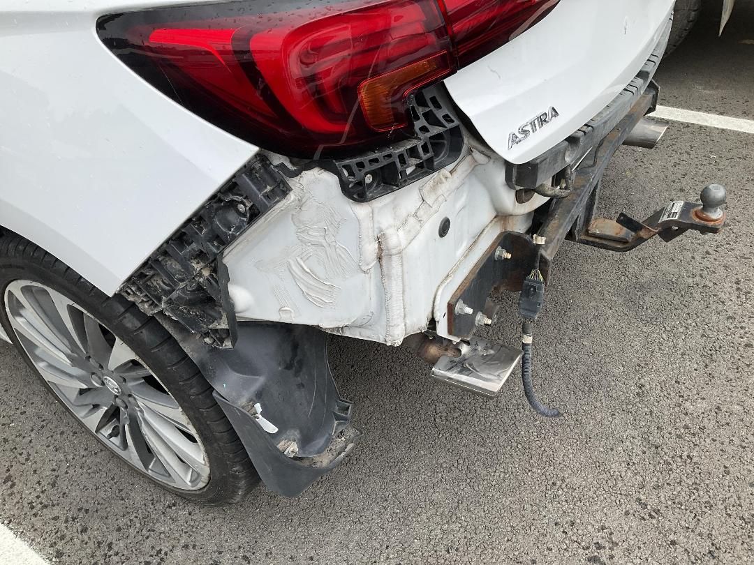 Photo '6' of Holden Astra RS-V