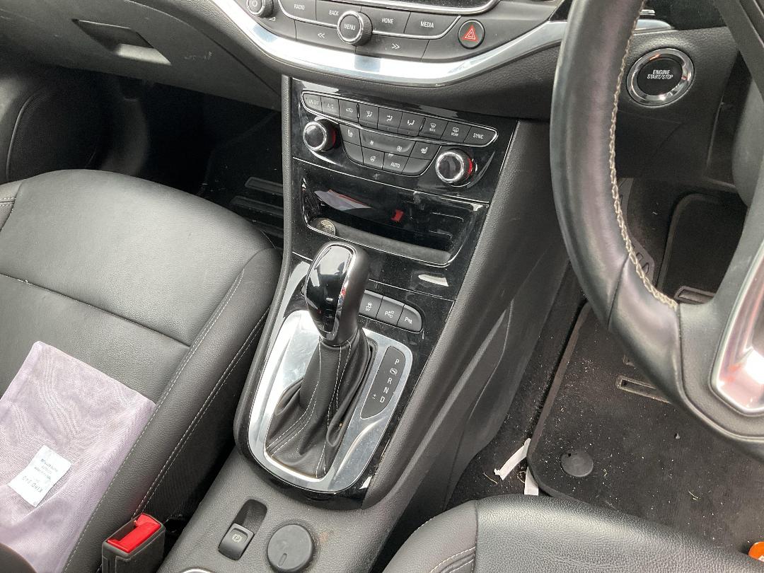 Photo '11' of Holden Astra RS-V