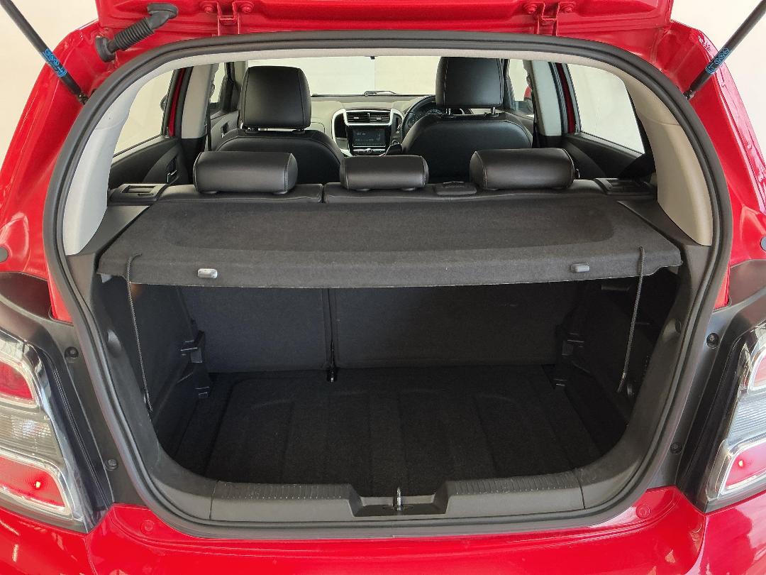 Photo '14' of Holden Barina