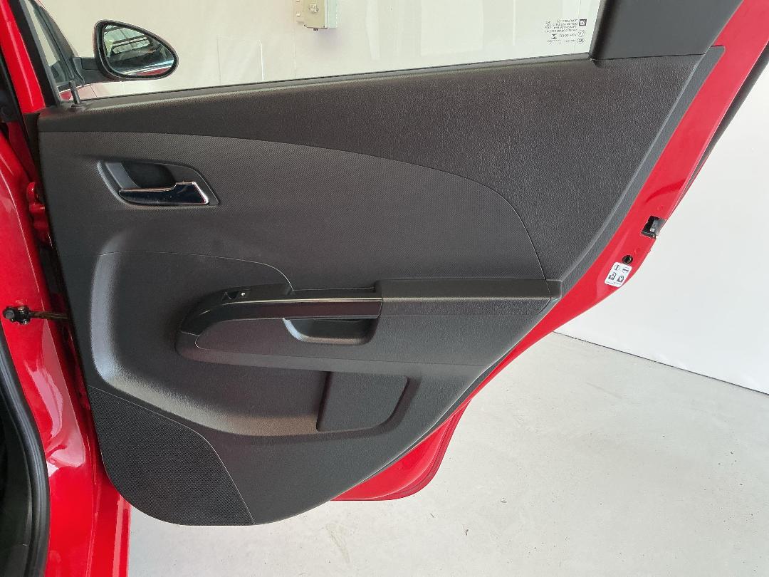 Photo '19' of Holden Barina