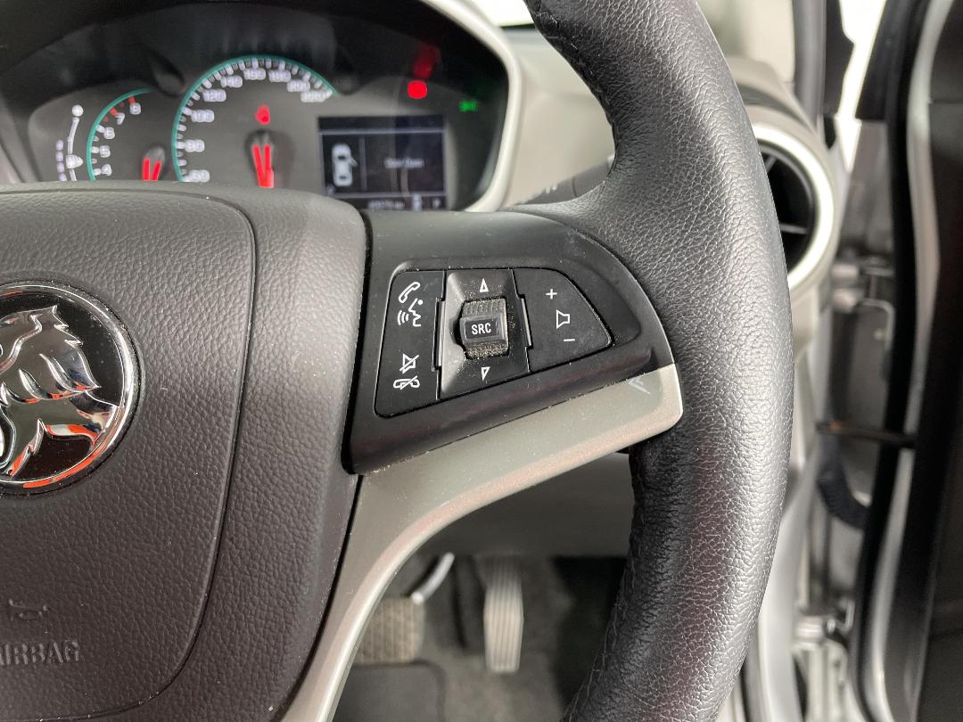 Photo '28' of Holden Barina