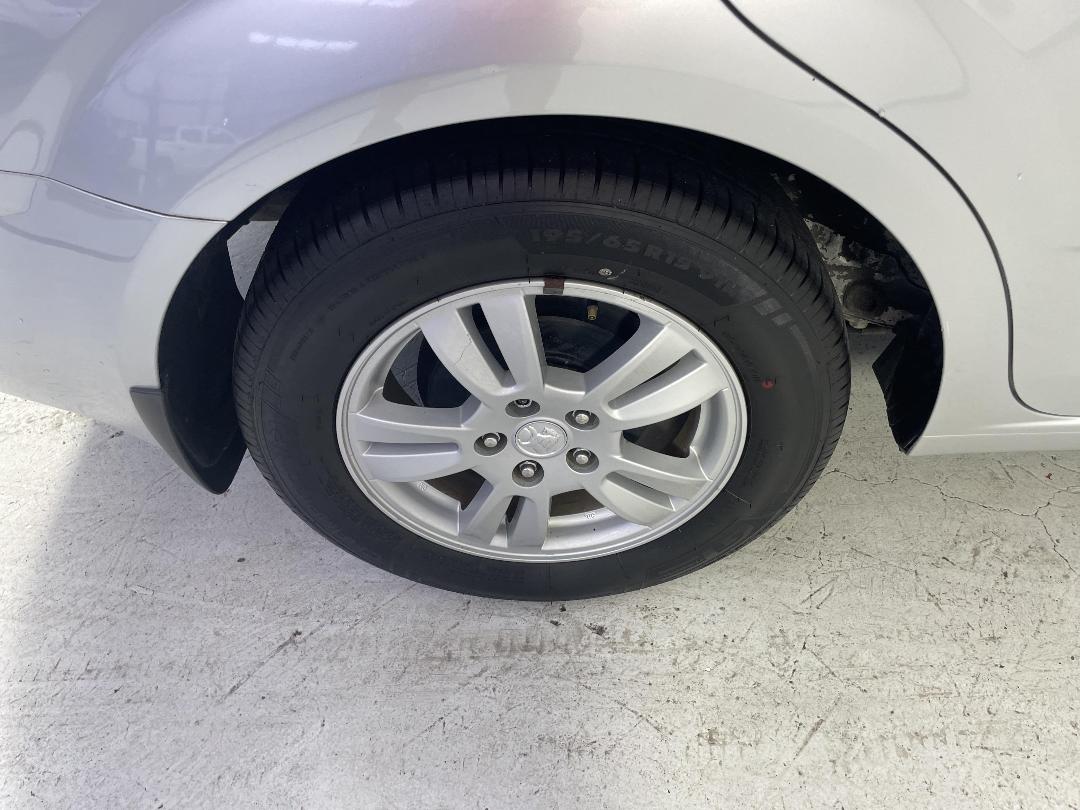 Photo '12' of Holden Barina Photo '12' of Holden Barina