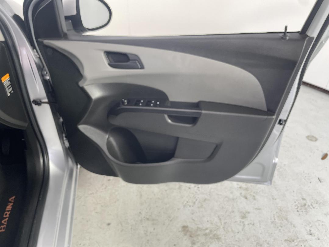 Photo '15' of Holden Barina Photo '15' of Holden Barina