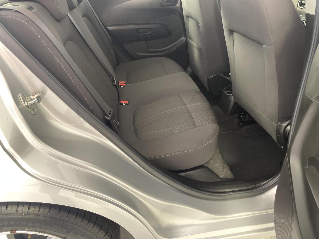 Photo '20' of Holden Barina Photo '20' of Holden Barina